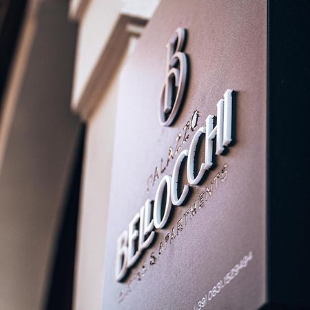 Palazzo Bellocchi - Suites & Apartments ブリンディジ エクステリア 写真