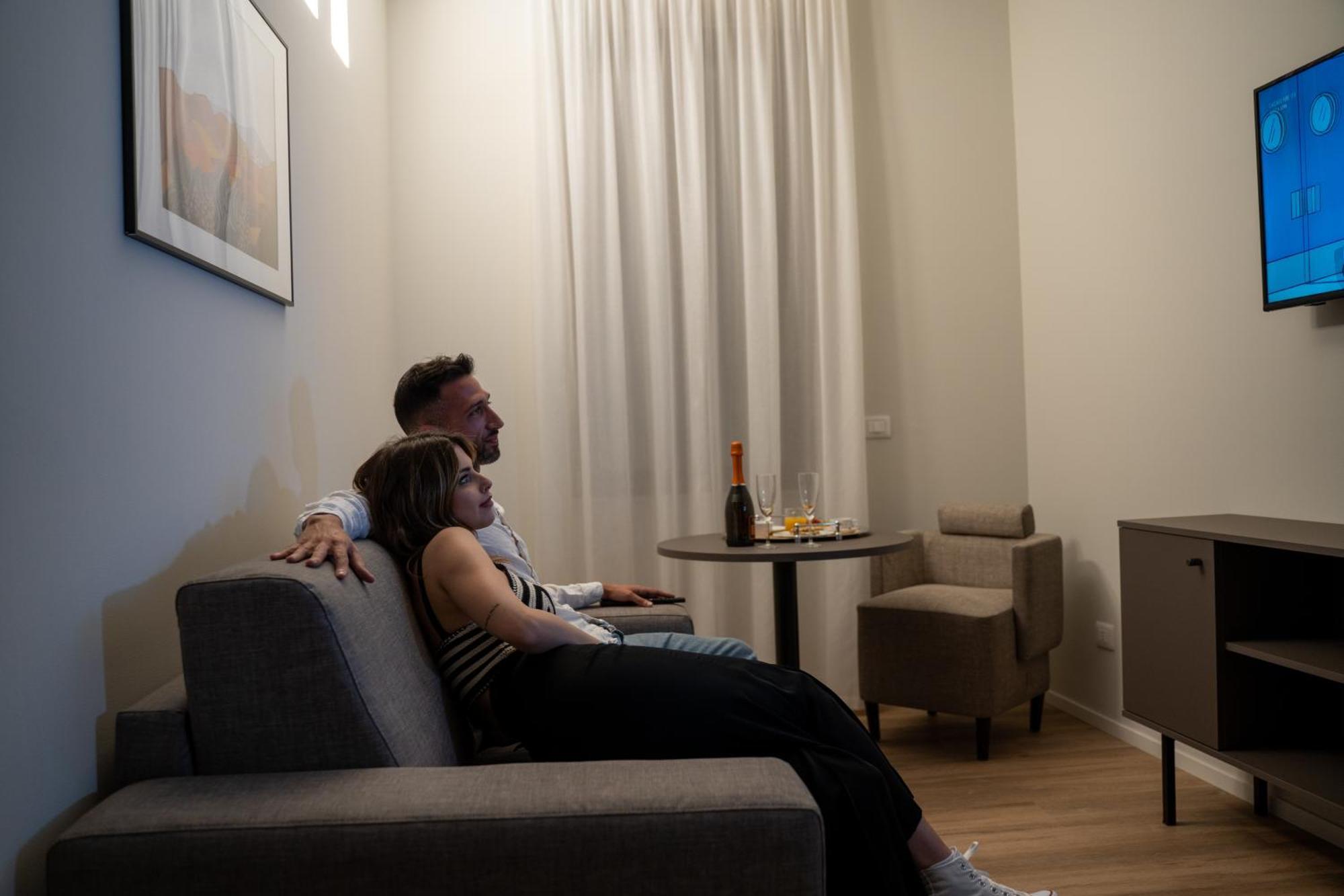 Palazzo Bellocchi - Suites & Apartments ブリンディジ 部屋 写真